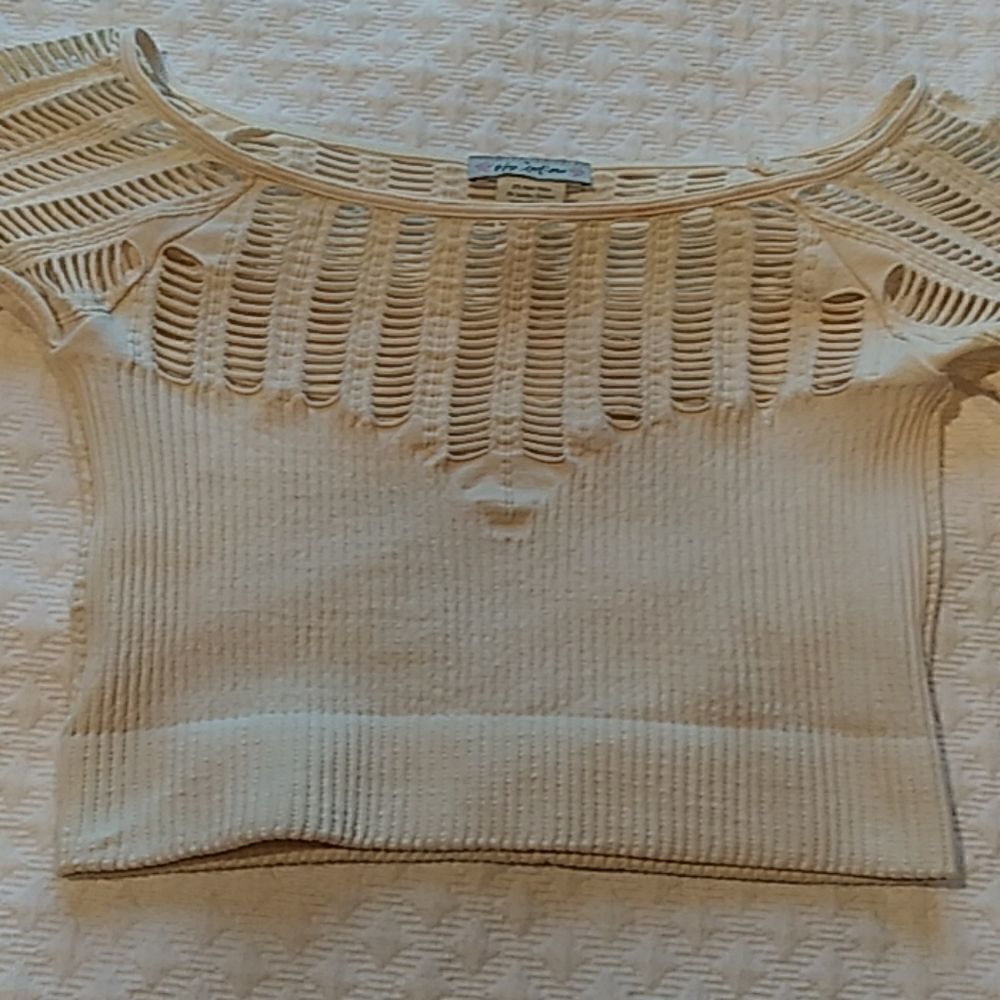Crop top - Picture 7 of 10
